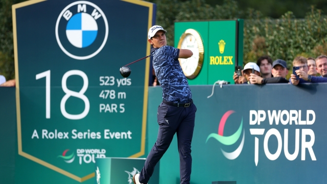 VIRGINIA WATER, ENGLAND - SEPTEMBER 21: Matteo Manassero of Italy tees off on the 18th hole during day three of the BMW PGA Championship 2024 at Wentworth Club on September 21, 2024 in Virginia Water, England. (Photo by Andrew Redington/Getty Images)