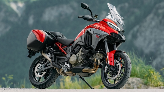 DUCATI_MULTISTRADA_V4_PIKES_PEAK_2025