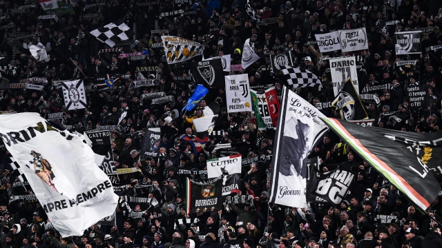 Foto Fabio Ferrari/LaPresse 26 Novembre 2023 - Torino, Italia - sport, calcio - Juventus vs Inter - Campionato italiano di calcio Serie A TIM 2023/2024 - Juventus Stadium. Nella foto:tifosi Juventus  November 26, 2023 Turin, Italy - sport, calcio -Juventus vs Inter - Italian Serie A Football Championship 2023/2024 - Juventus Stadium. In the pic:supporter Juventus