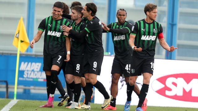 Esultanza gol Cristian Volpato Sassuolo durante la partita tra Sassuolo e Cittadella  del Campionato italiano di calcio Serie BKT 2024/2025 - Mapei Stadium Reggio Emilia Italia - 5 ottobre 2024 - Sport (foto di Gianni Santandrea/LaPresse)