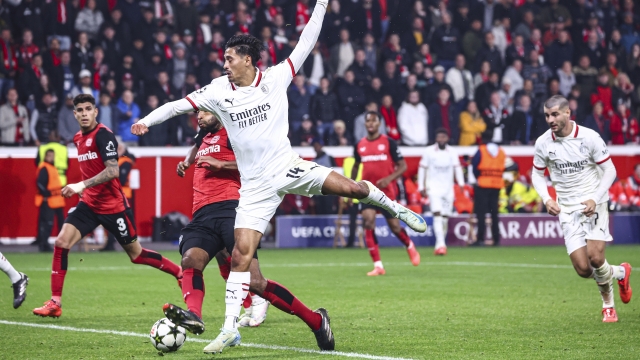 LEVERKUSEN, GERMANY - OCTOBER 01: Tijjani Reijnders of AC Milan goes for the ball during the UEFA Champions League 2024/25 League Phase MD2 match between Bayer 04 Leverkusen and AC Milan at BayArena on October 01, 2024 in Leverkusen, Germany. (Photo by Giuseppe Cottini/AC Milan via Getty Images)