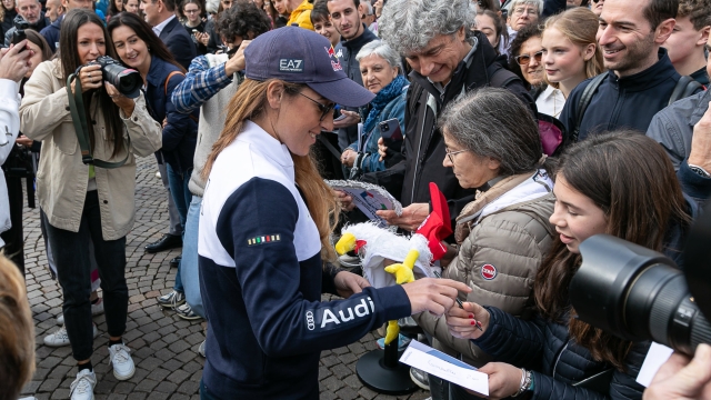 Foto Enrico Pretto/LaPresse
12 ottobre 2024 Trento, Italia 
Cronaca
festival dello sport tutti i campioni della neve
Nella foto: Sofia Goggia;