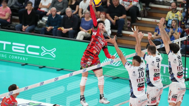 Yuki ISHIKAWA durante Itas TRENTINO vs Sir Susa Vim PERUGIA, 5ª giornata girone di andata regular season Superlega Credem Banca - Campionato italiano di Pallavolo Maschile - Volley Volleyball presso Il T Quotidiano Arena Trento IT, 27 ottobre 2024. Foto: Marco Trabalza [riferimento file: 2024-10-27/TNPG2-13]