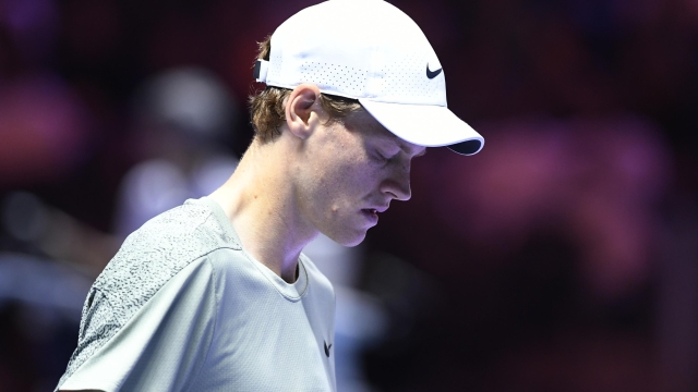 epa11662826 Jannik Sinner of Italy in action during his match against Daniil Medvedev of Russia at the Six Kings Slam exhibition tennis tournament in Riyadh, Saudi Arabia, 16 October 2024.  EPA/STR