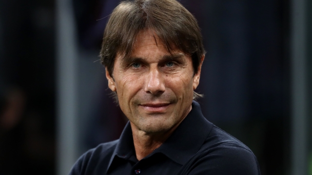 MILAN, ITALY - OCTOBER 29: SSC Napoli coach Antonio Conte looks on before the Serie A match between AC Milan and SSC Napoli at Stadio Giuseppe Meazza on October 29, 2024 in Milan, Italy. (Photo by Marco Luzzani/Getty Images)