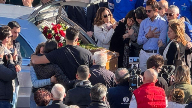 I funerali di Matilde Lorenzi, la giovane sciatrice morta in allenamento in Val Senales, Giaveno (Torino), 31 ottobre 2024. ANSA/ TINO ROMANO