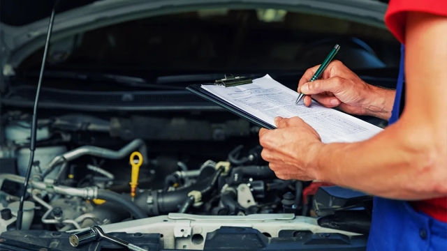 Manutenzione auto preventiva: come eliminare gli scricchiolii