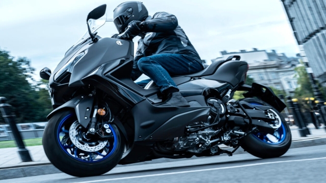 Yamaha Tmax Tech Max 2025