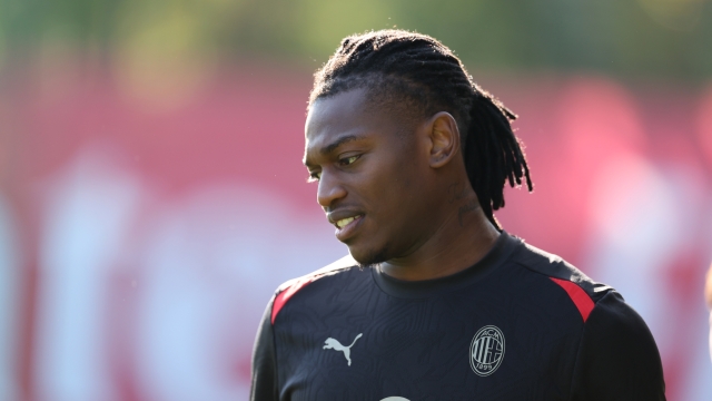 CAIRATE, ITALY - OCTOBER 30: Rafael Leao of AC Milan looks on during AC Milan training session at Milanello on October 30, 2024 in Cairate, Italy. (Photo by Claudio Villa/AC Milan via Getty Images)