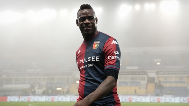 Genoa?s Mario Balotelli looks on at the end of the Serie A Enilive 2024/2025 match between Parma and Genoa - Serie A Enilive at Ennio Tardini Stadium - Sport, Soccer - Parma, Italy - Monday November 4, 2024 (Photo by Massimo Paolone/LaPresse)