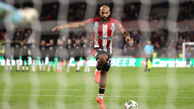 BRENTFORD, ENGLAND - OCTOBER 29: Bryan Mbeumo of Brentford scores during the penalty shoot-out during the Carabao Cup Fourth Round match between Brentford and Sheffield Wednesday at Gtech Community Stadium on October 29, 2024 in Brentford, England. (Photo by Alex Pantling/Getty Images)