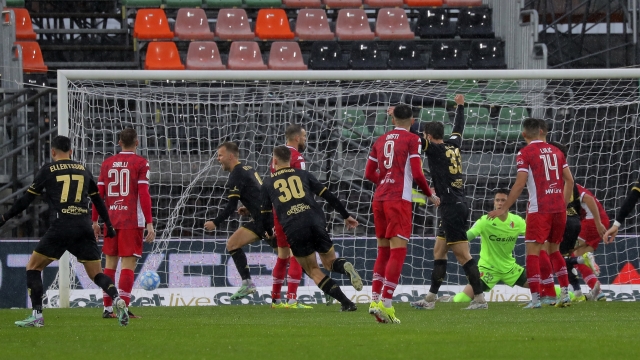 Foto Paola Garbuio/LaPresse 10 Marzo 2024 - Venezia, Italia - sport, calcio -
Venezia vs Bari - Campionato italiano di calcio Serie BKT 2023/2024 - Stadio Pier Luigi Penzo. Nella foto:
Christian Gytkjaer (9 Venezia FC) gol 1-0
March 10, 2024 Venezia, Italy - sport, soccer - Venezia vs Bari - Italian Serie BKT Football Championship 2023/2024 - Pier Luigi Penzo Stadium. In the pic:
Christian Gytkjaer (9 Venezia FC)goal 1-0