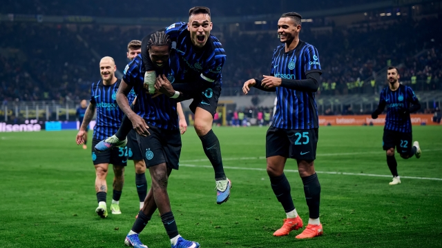 MILAN, ITALY - JANUARY 04: Marcus Thuram of FC Internazionale celebrates with teammates after scoring his team's third goal during the Serie A match between FC Internazionale and Bologna FC 1909 at Giuseppe Meazza Stadium on January 04, 2026 in Milan, Italy. (Photo by Mattia Ozbot - Inter/Inter via Getty Images)