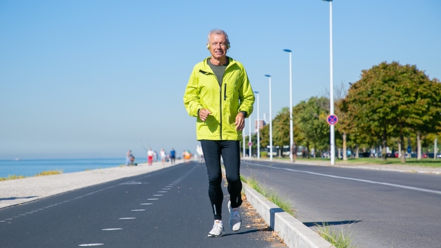 Camminare è importante per bruciare calorie