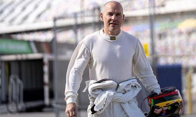 Jacques Villeneuve, 50 anni, durante i test Next Gen sull’ovale di Daytona. Nascar