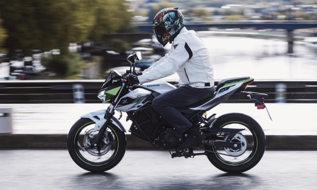 Kawasaki scarpe storia cheap