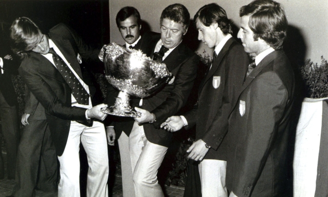 Panatta: "Nessuno è stato elegante come Pietrangeli". Bertolucci: "Ha sdoganato il tennis"