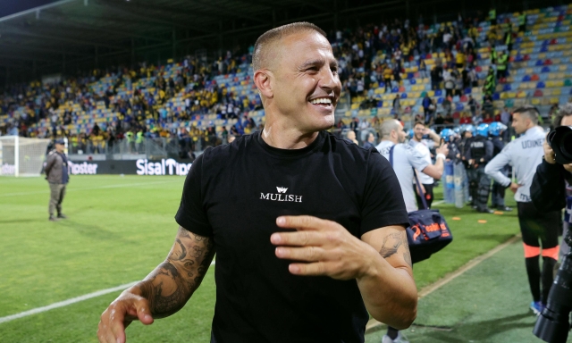 Da Cannavaro alla "BBC", poi Cafu, Zola, Kempes, Weah. E il Milan degli invincibili