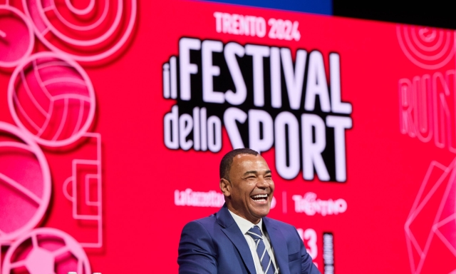 Cafu: "Ancelotti più di un padre per me. Maldini è il Milan, dovrebbe sempre lavorare lì..."
