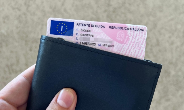 Patente di guida con i punti finiti: c'è un errore che può costare carissimo