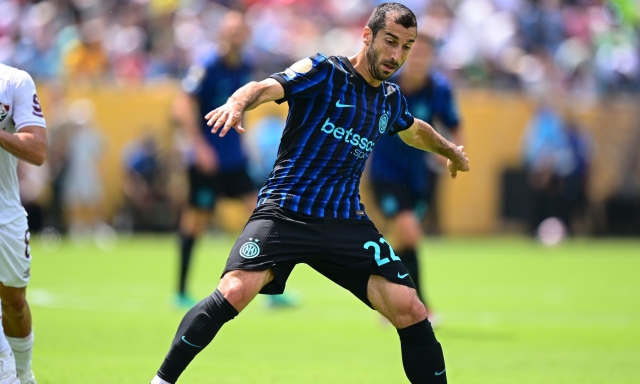 Due moduli per un fantasista: l'Inter di Chivu punta a nuove soluzioni