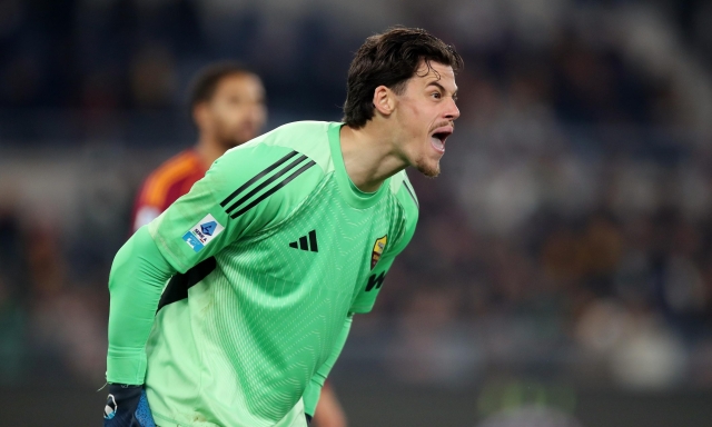 Juve, per la porta è bagarre: tra Martinez e Vicario spunta anche Svilar