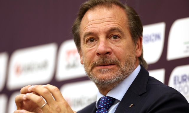 Atletica, altro caso di spionaggio: cimice nella stanza del segretario Fidal. Arriva la polizia