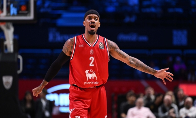 La risposta Olimpia alla crisi: bocciato Brown, si torna sul mercato