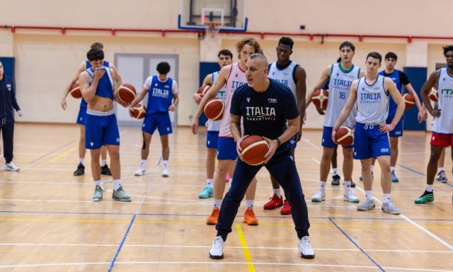 L'ultima del ct Banchi: il raduno della Nazionale diventa un master sul tiro
