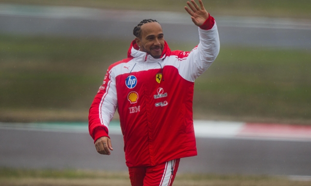 Hamilton cauto dopo i test: Buon lavoro, ma la strada è lunga