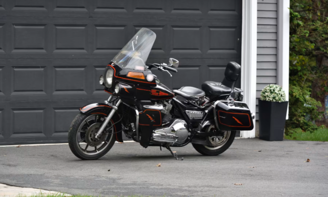 Venduta l'Harley-Davidson del fondatore degli Hells Angels