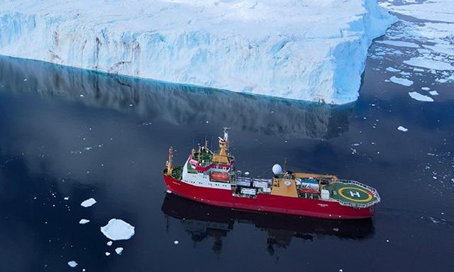 Rompighiaccio, i segreti delle navi che non si fermano mai