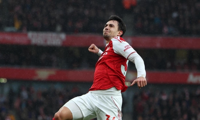 Arsenal in fuga: +9 sul City che gioca domani a Liverpool. Bene anche Chelsea e United