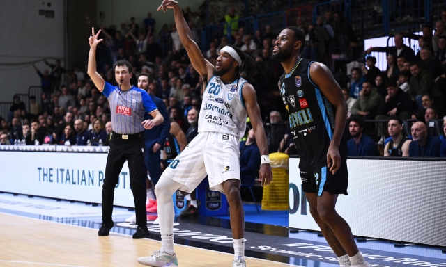 Serie A, Cremona batte Cantù in rimonta con super Willis