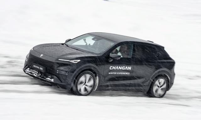 Changan Deepal S05, la prova del Suv cinese disegnato in Italia: autonomia, come va, prezzi
