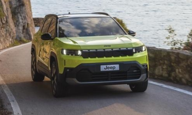 Jeep Compass 1.2 e-hybrid: pregi e difetti del nuovo C-Suv da 145 Cv