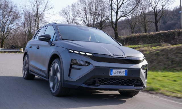 Skoda Elroq RS: come va e quanto consuma il Suv sportivo da 340 Cv