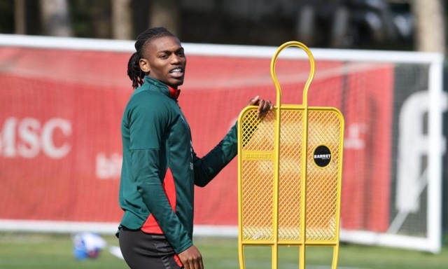 Leao, pace e sorrisi con tutti ma il Milan senza di lui vola. Ora cosa può succedere?