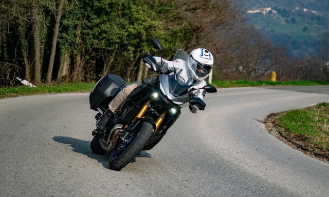 Yamaha Tracer 7 GT Y-Amt: l'automatica che ama il viaggio