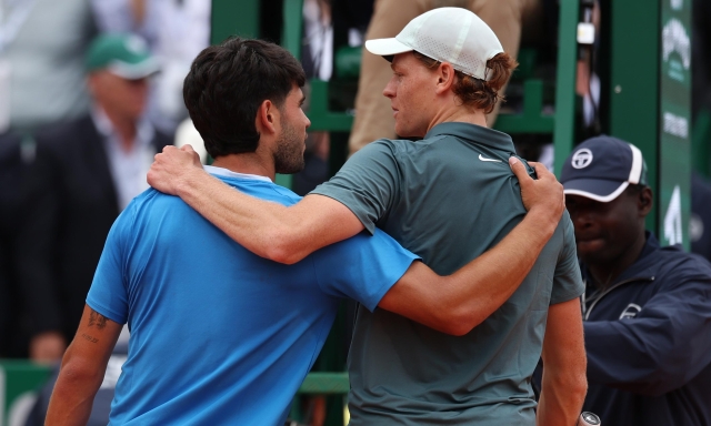 Il forfait di Alcaraz, assist per l'allungo di Sinner: Jannik a Roma da n.1 e se gioca Madrid...