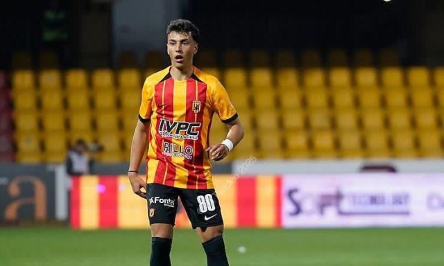 Donatiello, dal linfoma all'esordio col Benevento: "Il calcio mi ha dato la forza di andare avanti"