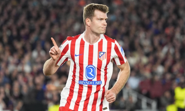 Lewandowski è più difficile: Milan, sorpasso Sorloth. Ecco il piano per il bomber