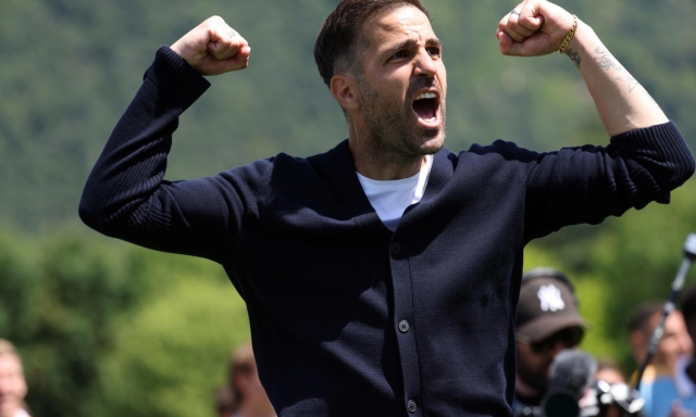 Fabregas: "Grazie Pisacane, un amico. Il Como può crescere ancora. Paz? Parleremo col Real"