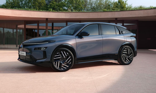 Ecco la Lancia Gamma, le prime immagini del nuovo crossover Stellantis