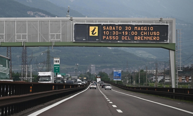 Blocco del passo del Brennero, danni alla linea ferroviaria