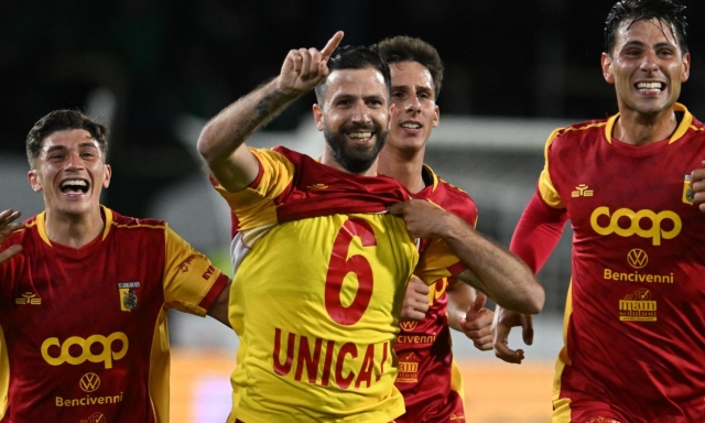 Iemmello: "Volevo smettere dopo le lacrime di Monza. Ma ora lotterò per la A e i 100 gol"