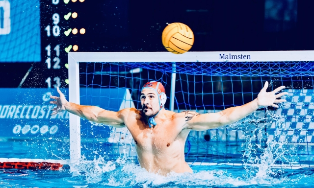 Lo scatto della Pro Recco: 1-0 nella serie scudetto col Brescia