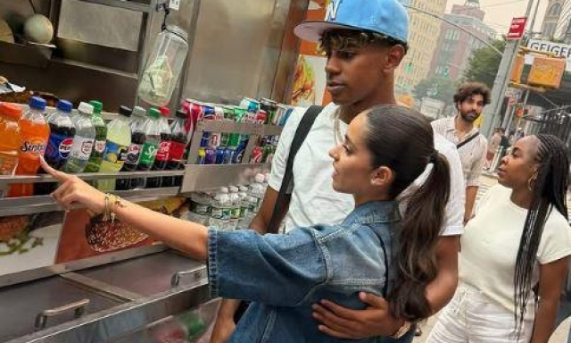 Come si prepara Lamine Yamal per la finale? Un panino al baracchino con la fidanzata
