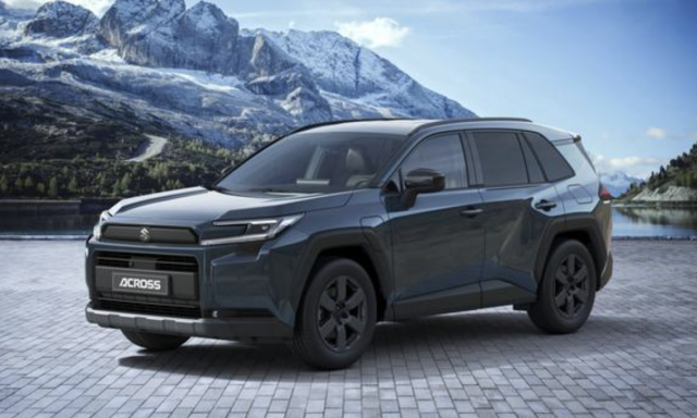 Suzuki Across, aperti gli ordini del Suv ibrido plug-in. Prezzo e dettagli