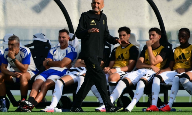 Spalletti: "Valuteremo Douglas Luiz e Arthur per tenerli. Nazionale? Dovevamo mettere la quarta, siamo in seconda..."
